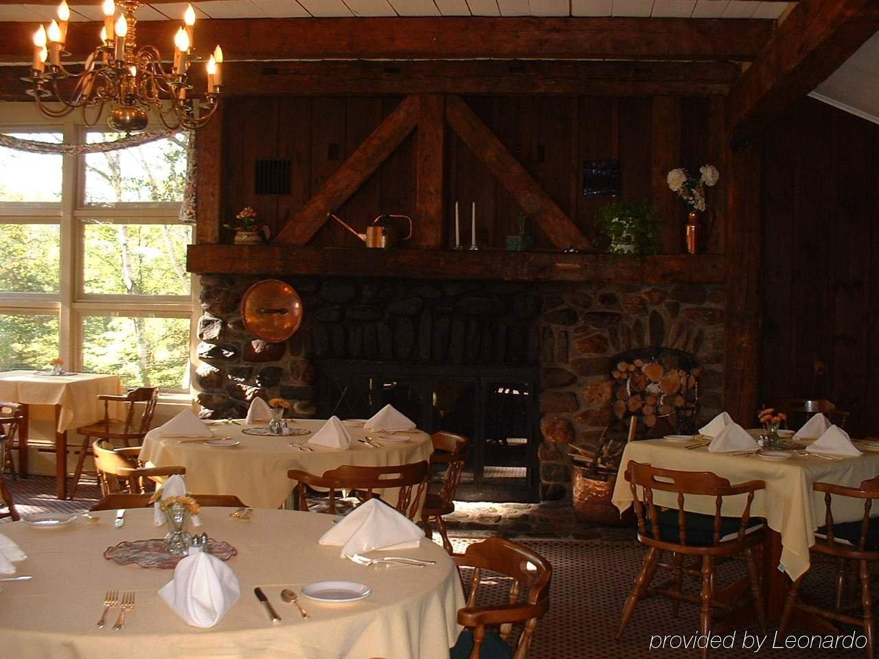 Hob Knob Inn Stowe Restaurang bild